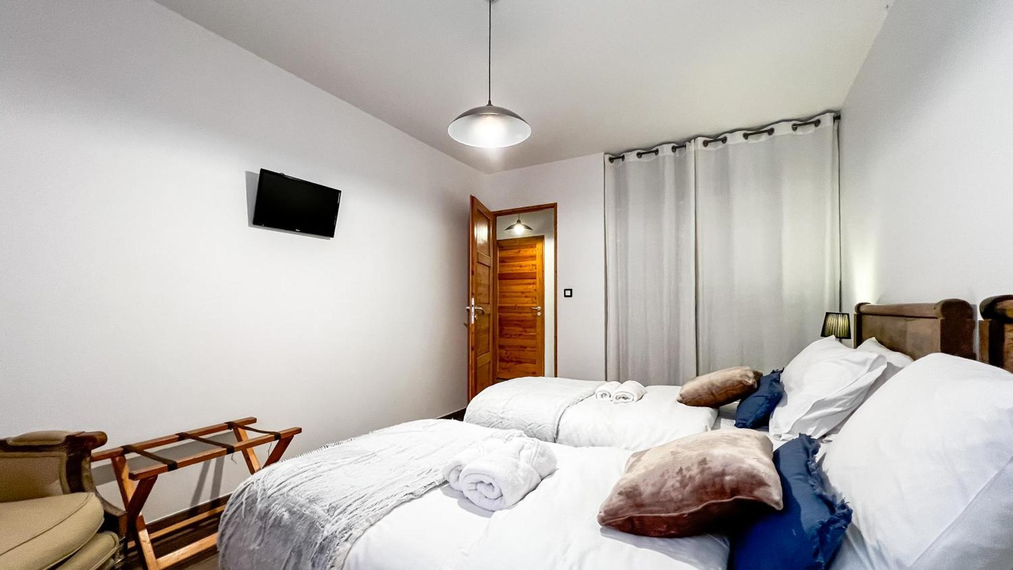 L'Intermede & En Toute Amitie - Les Gites De L'Argile Faucon-de-Barcelonnette Екстер'єр фото